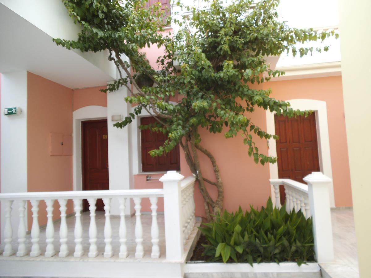 Alkyon Hotel Kokkari Exterior foto